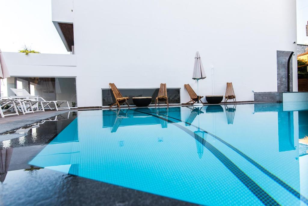 Kahlua Sea View Suites 赫索尼索斯 外观 照片